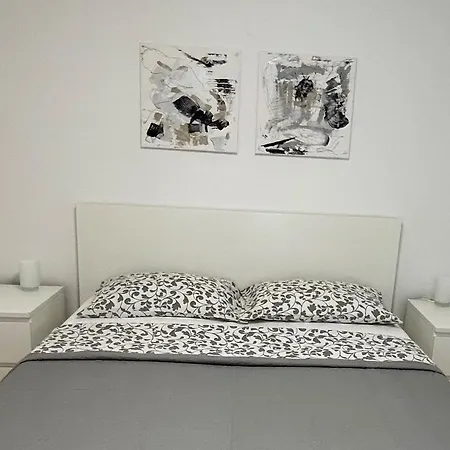 Private House Radolovic Apartment Pula